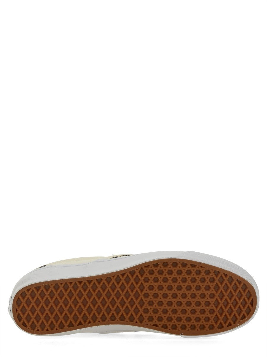 SLIP-ON PREMIUM 98