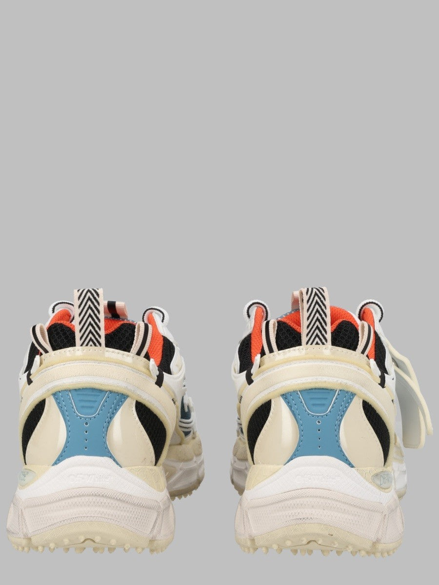 Sneaker "Be Right Back Worn Out"