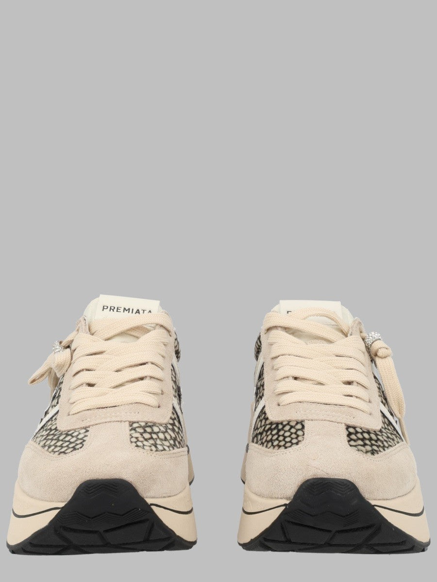Sneaker "Bethcoin 8501"