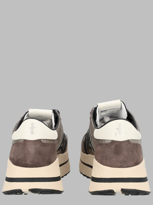 Sneaker "Bethcoin"