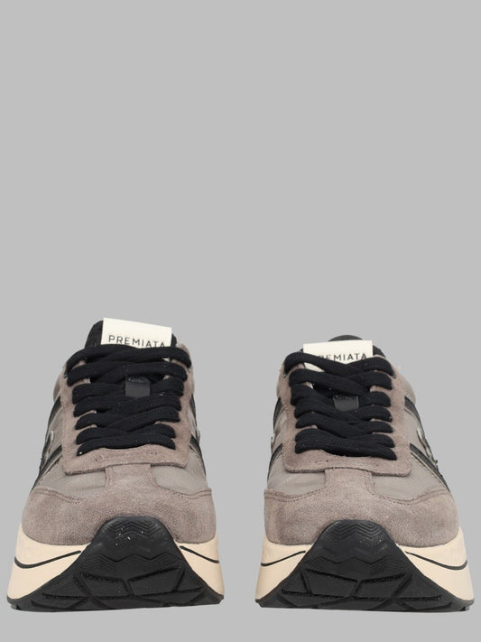 Sneaker "Bethcoin"