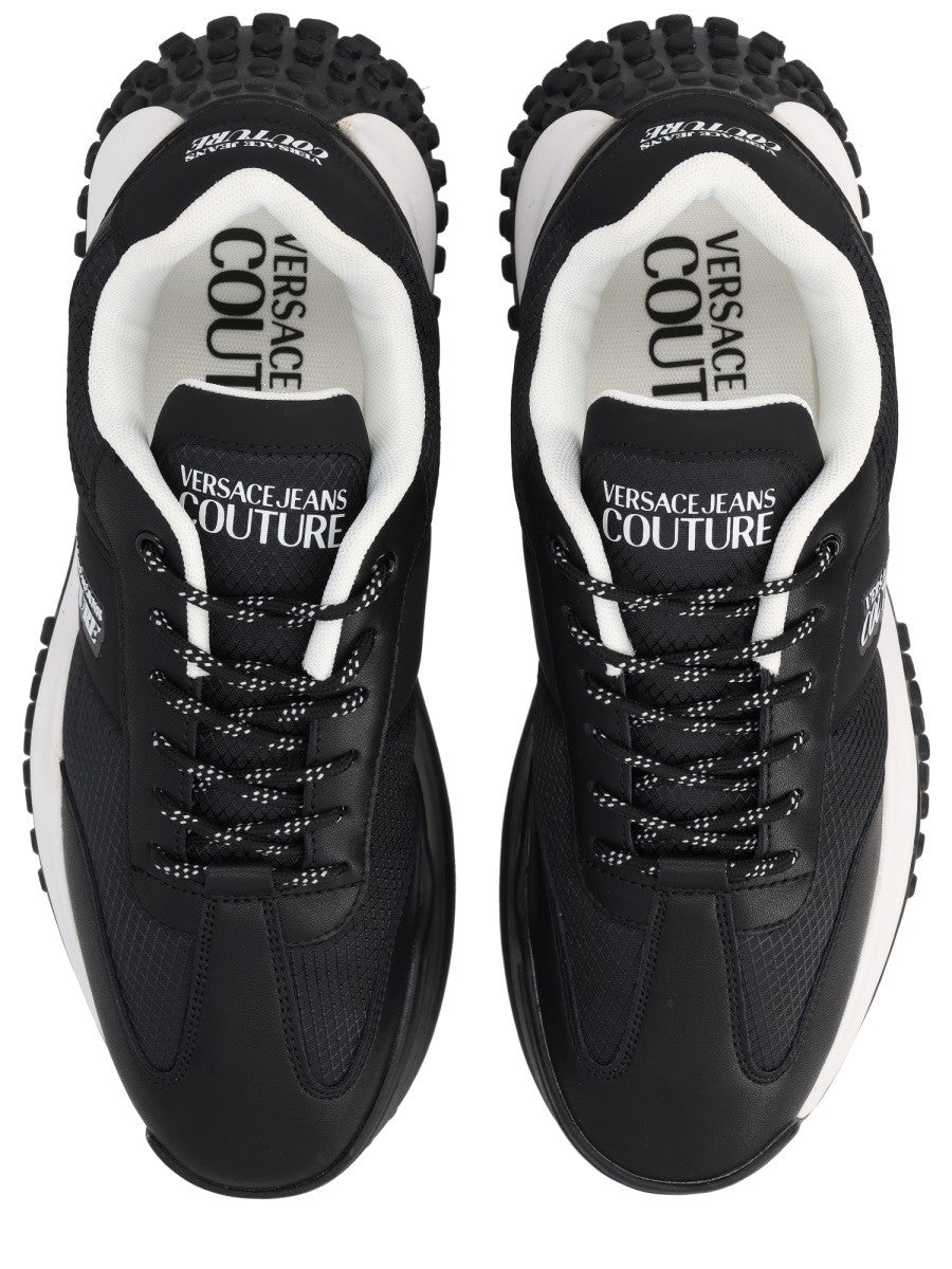 SNEAKER CON LOGO