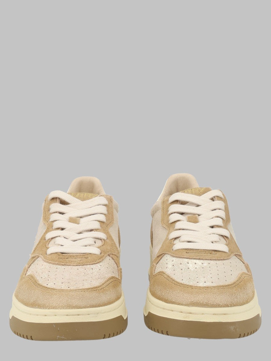 SNEAKER "MEDALIST LOW"