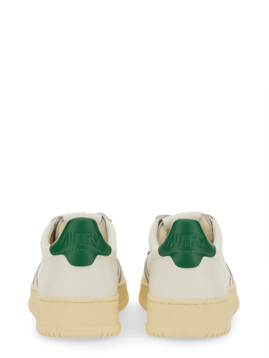 SNEAKER "MEDALIST LOW"