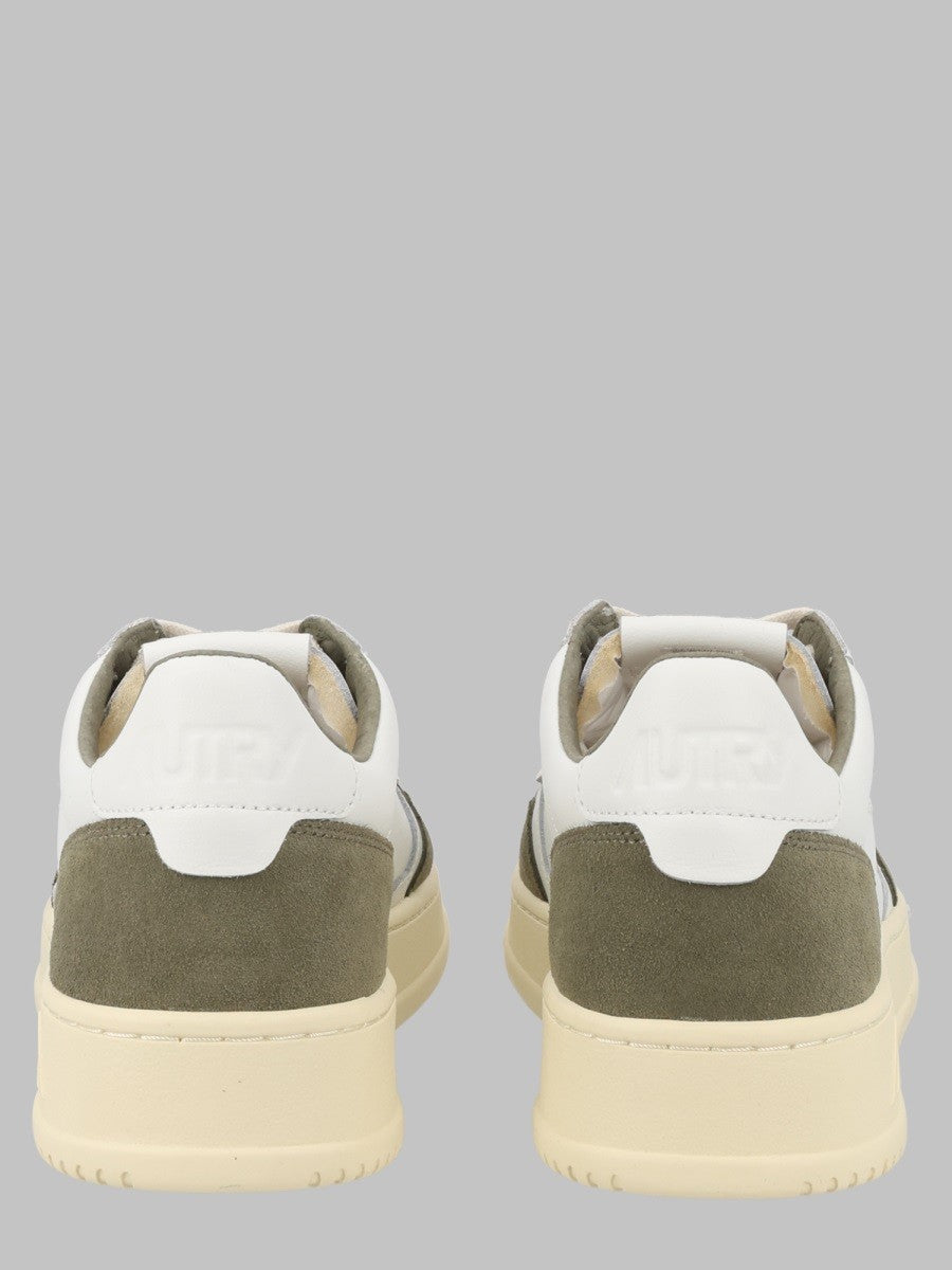 SNEAKER "MEDALIST LOW"