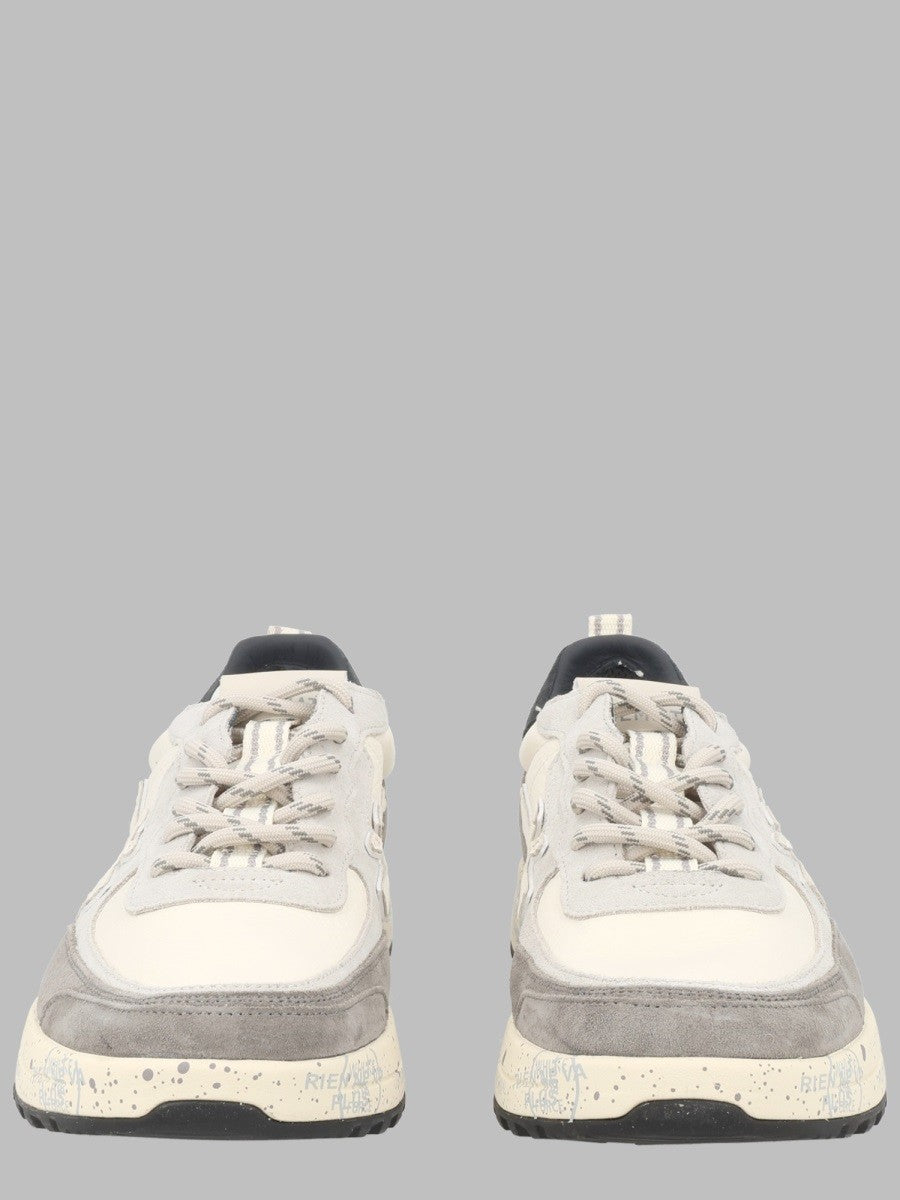 Sneaker "Nous"
