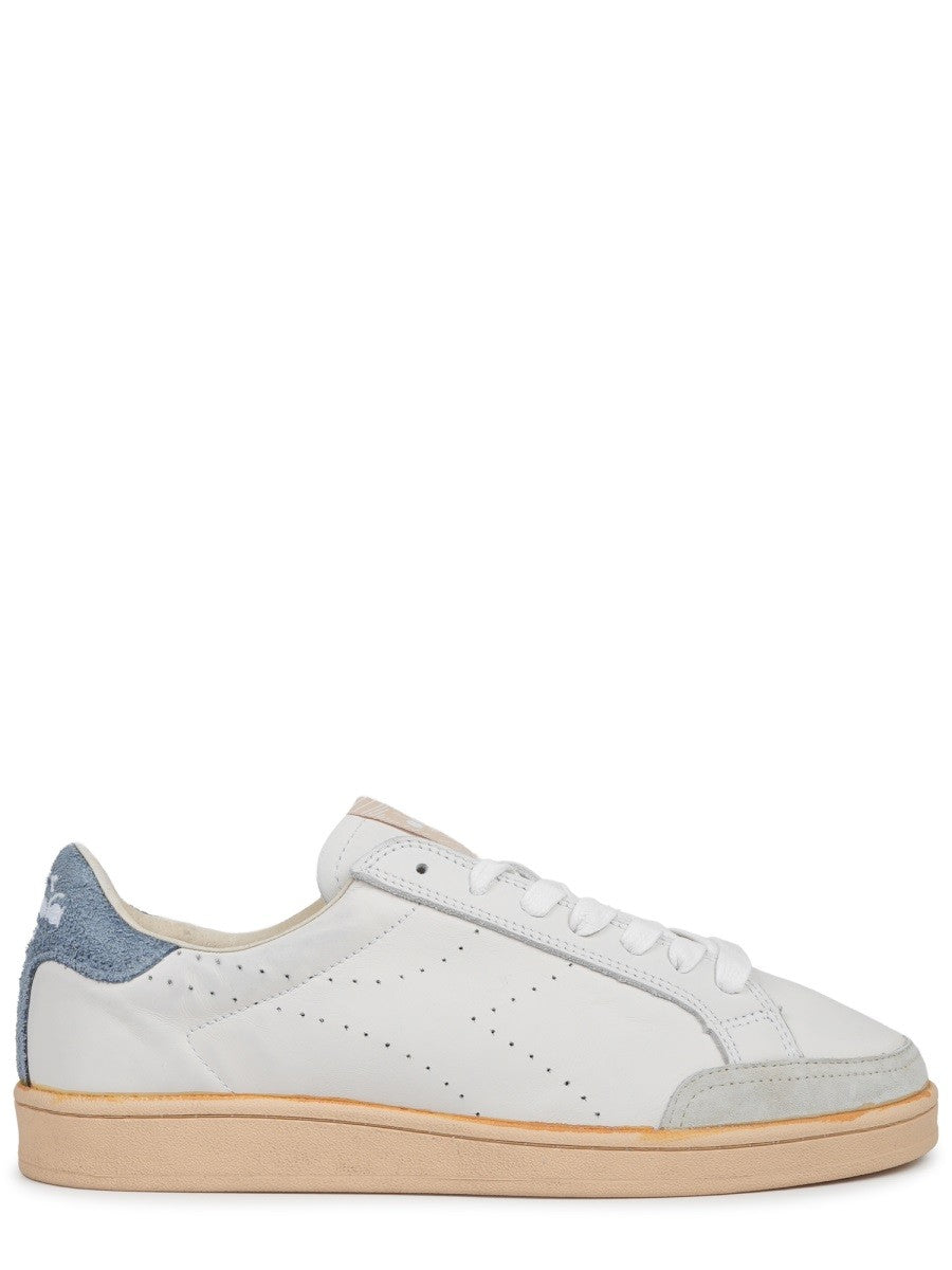 حذاء رياضي "PRESTIGE PLAIN USED"