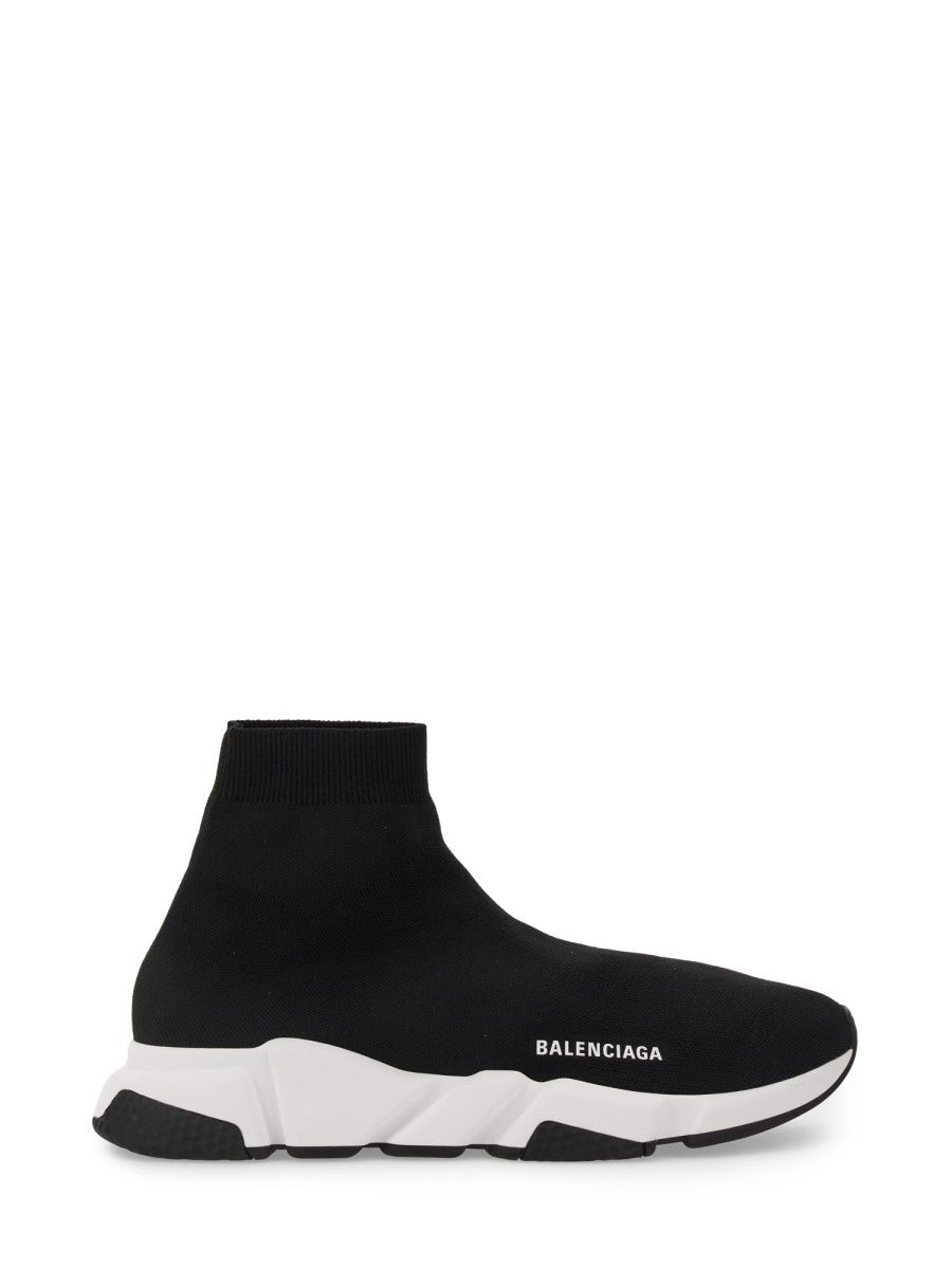 SNEAKER SPEED