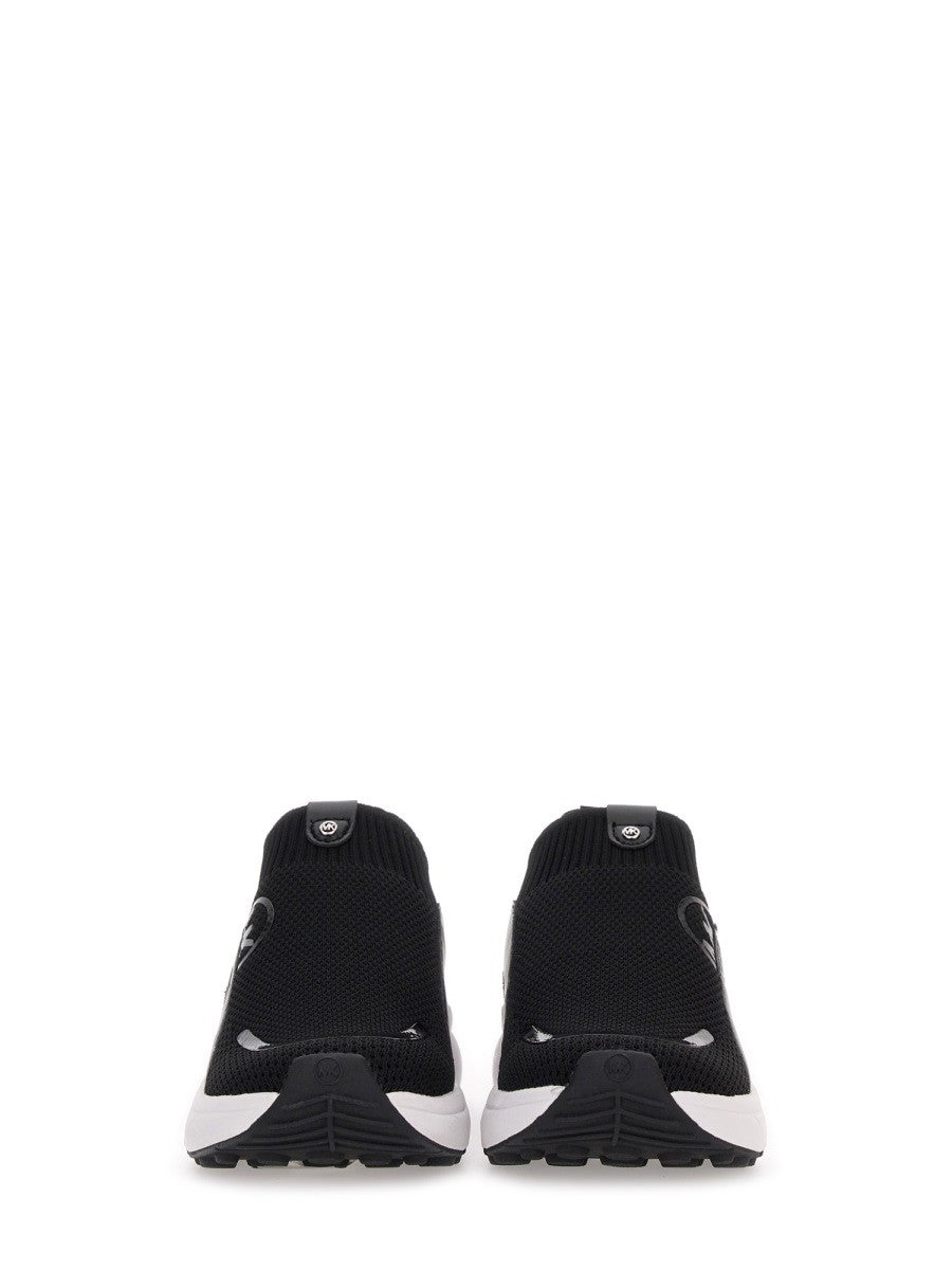 SNEAKER TRAINER