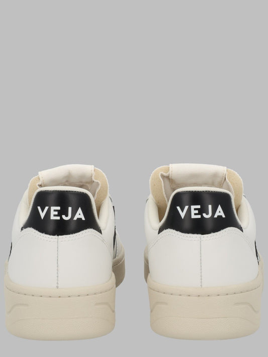 Sneaker "V-10"