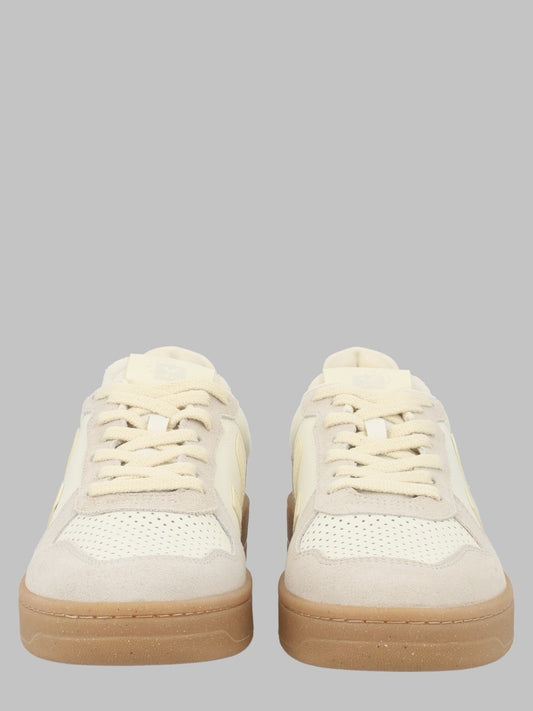SNEAKER "V-82"