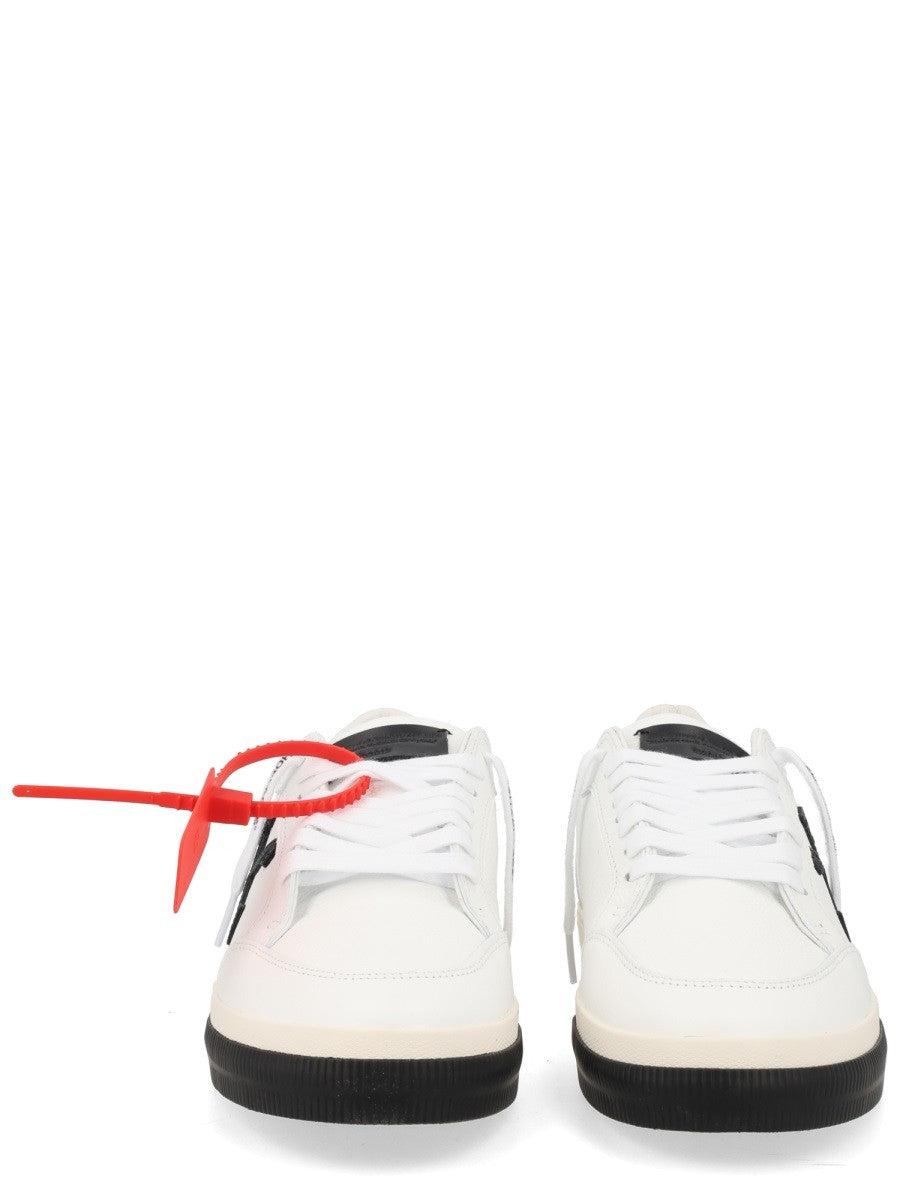 SNEAKER "VULC LOW"