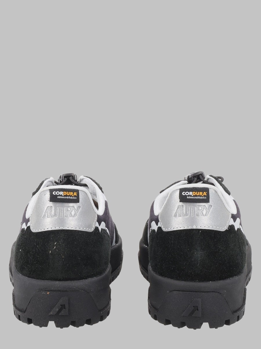 SNEAKER "WILDPACE LOW"