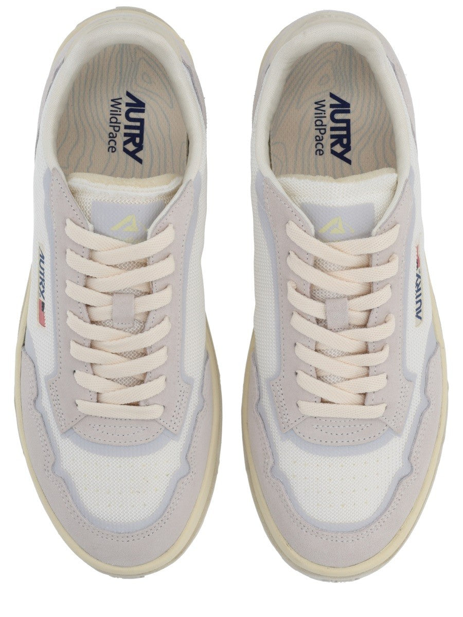 حذاء رياضي "WILDPACE LOW"