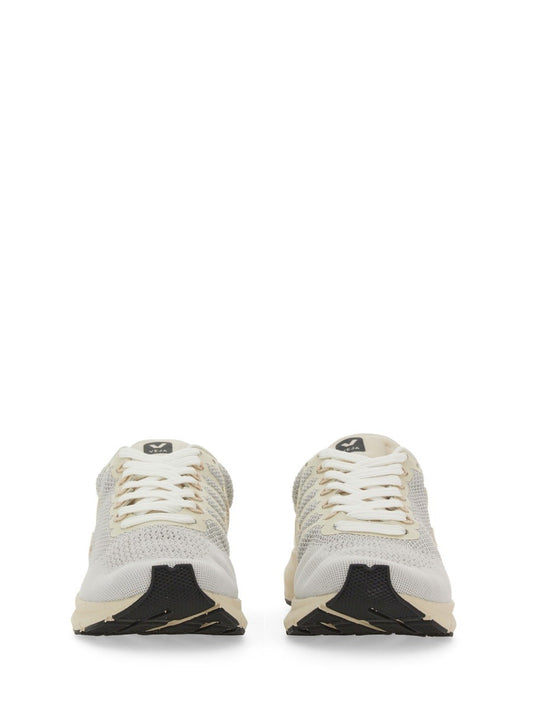 SNEAKER WITH LOGO