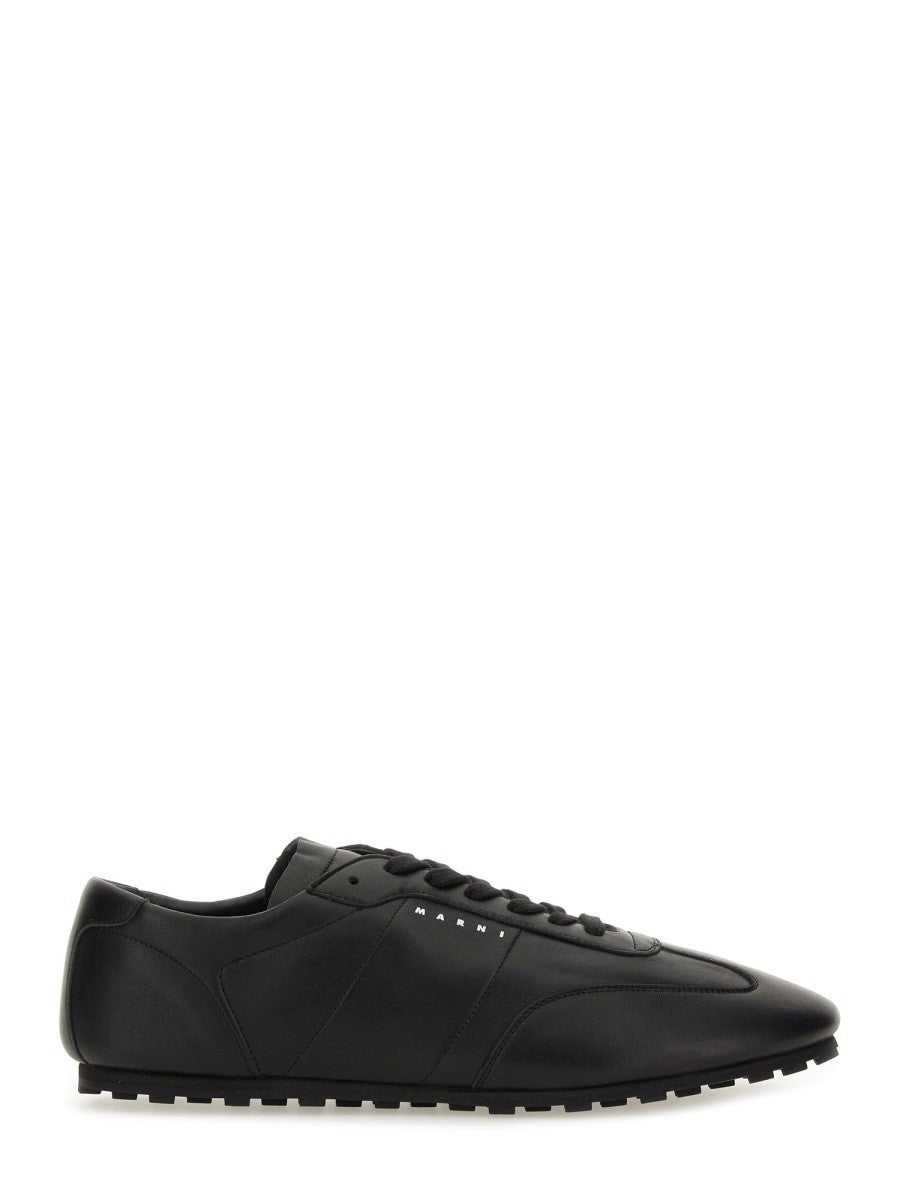 "SOFTY DOCCER" SNEAKER