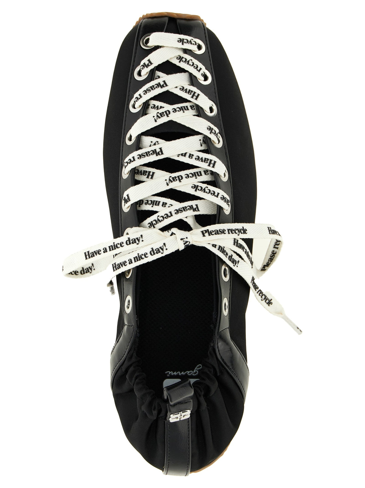 'Sporty' ballet flats