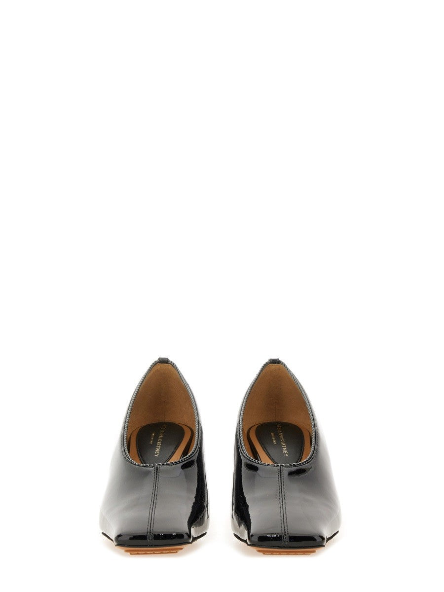 SQUARE TOE SHOE