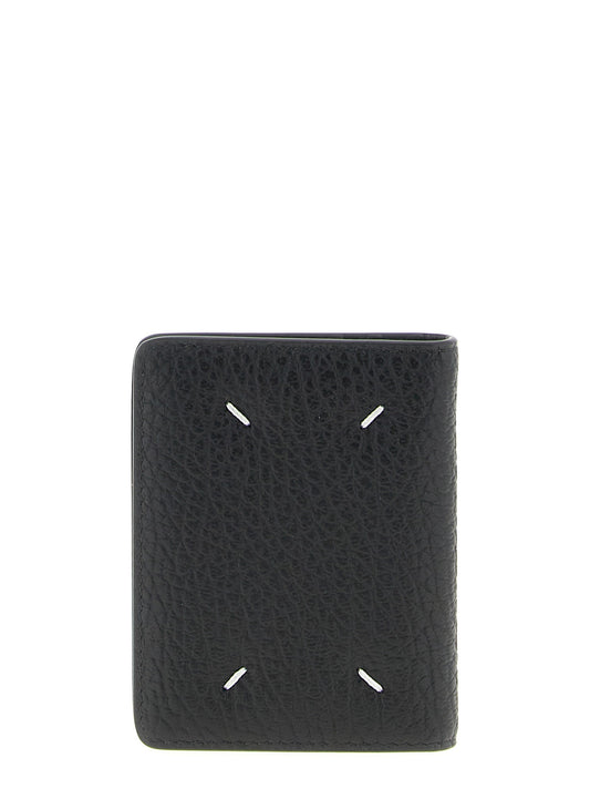 'Stitching' card holder.