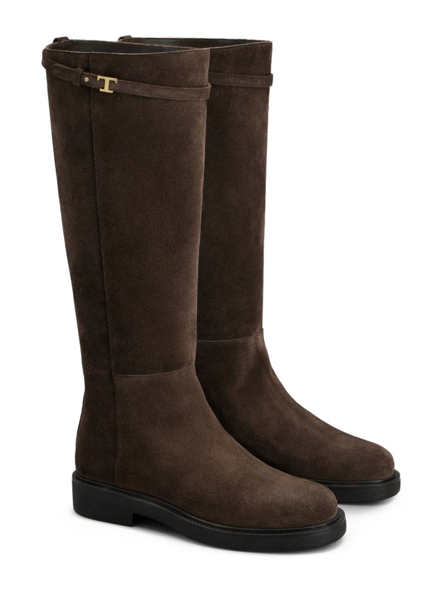 STIVALE IN SUEDE
