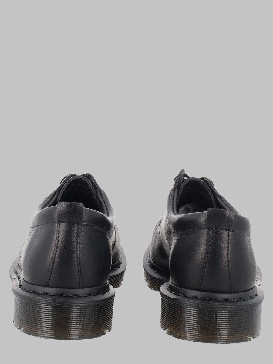 STRINGATA "DR MARTENS X MARGARET HOWELL"
