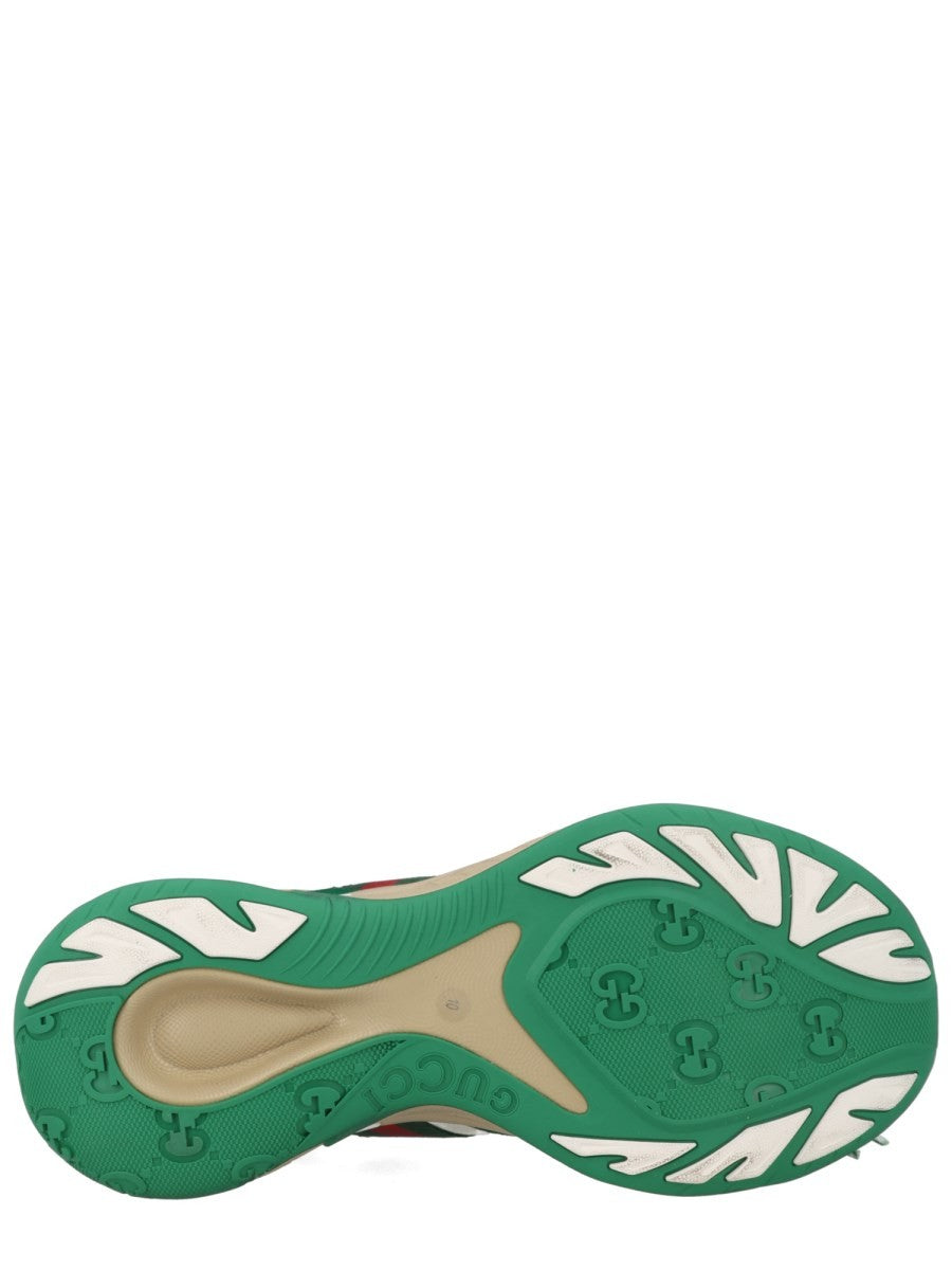 SUEDE SNEAKER