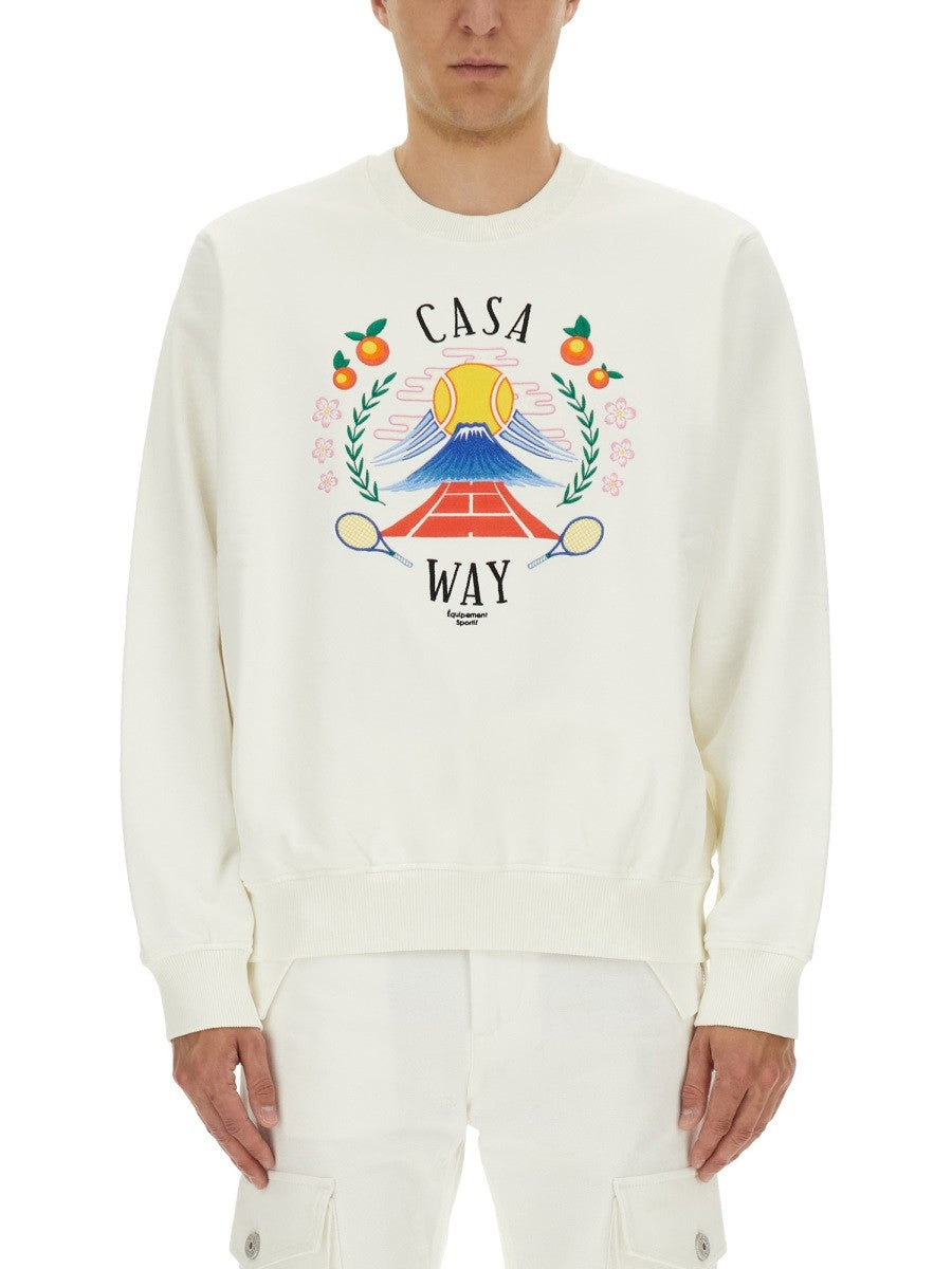 سويت شيرت بتطريز "HOME WAY MOUNTAIN"
