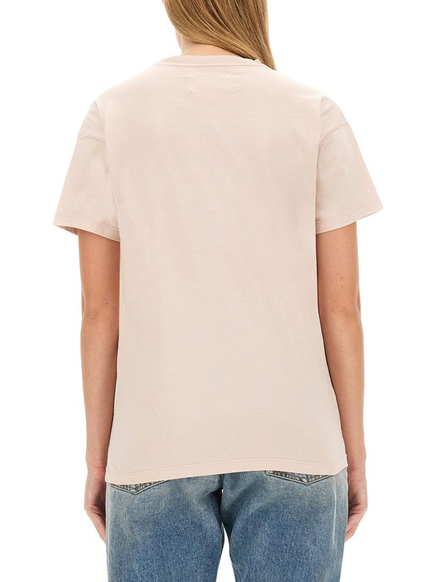 T-SHIRT WITH LOGO