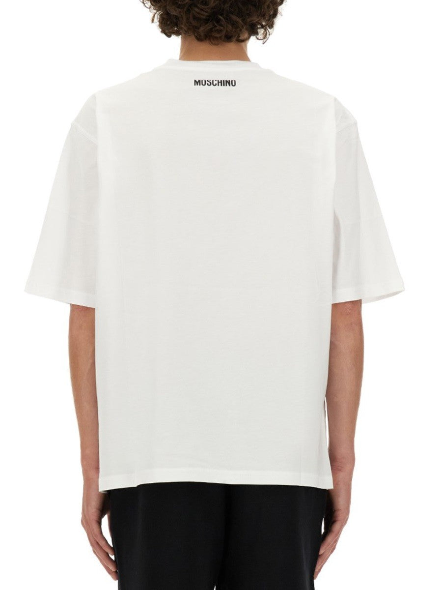 T-SHIRT WITH LOGO