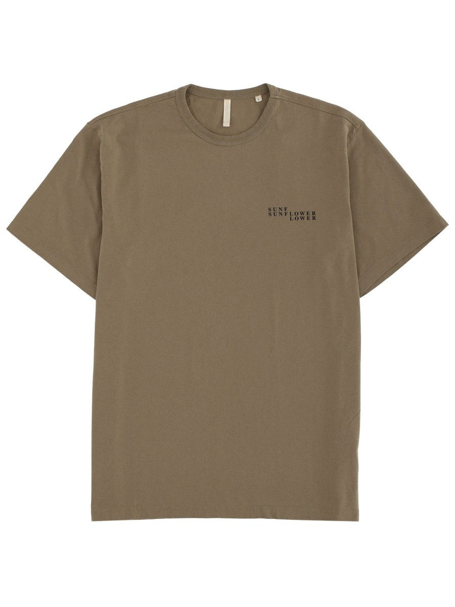 T-SHIRT WITH LOGO
