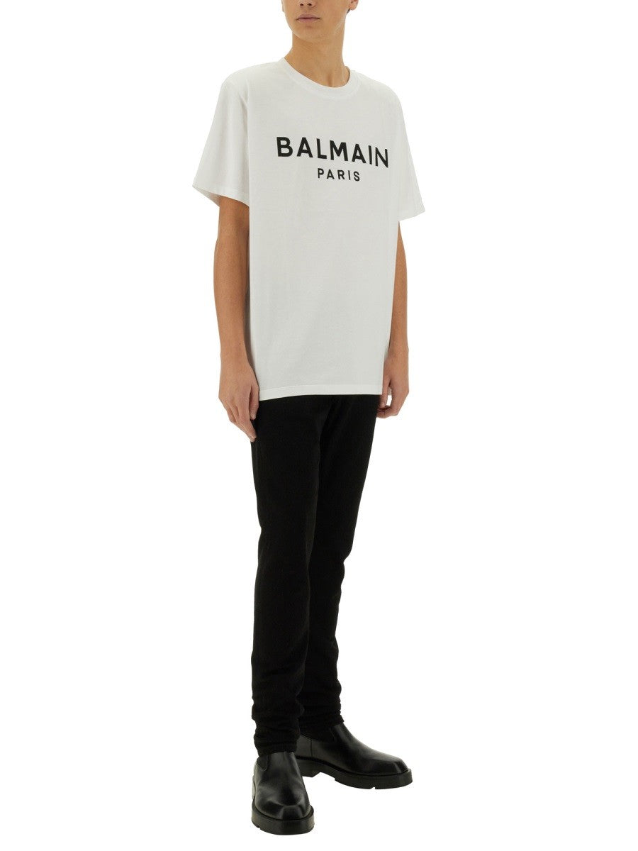 T-SHIRT WITH LOGO