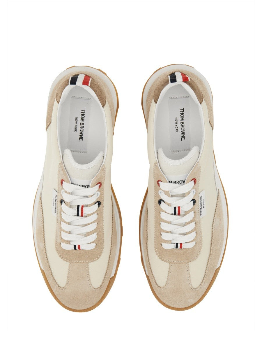 TECH RUNNER SNEAKER
