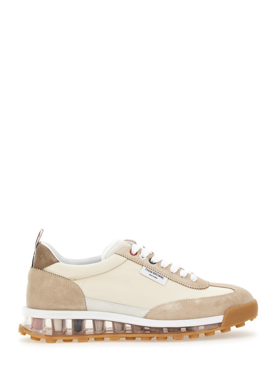 TECH RUNNER SNEAKER