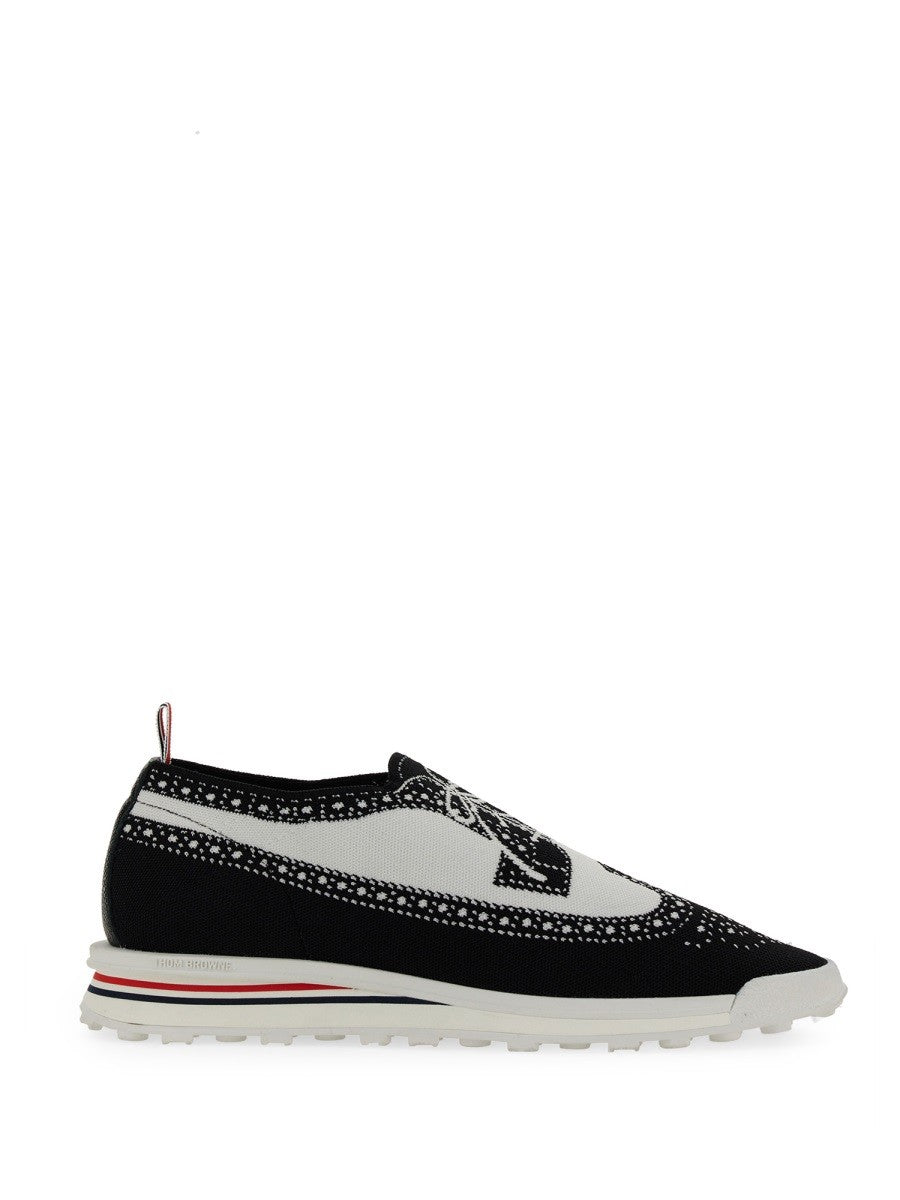 TECH RUNNER SNEAKER