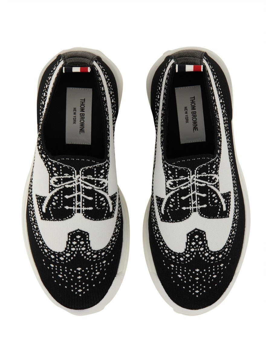 TECH RUNNER SNEAKER