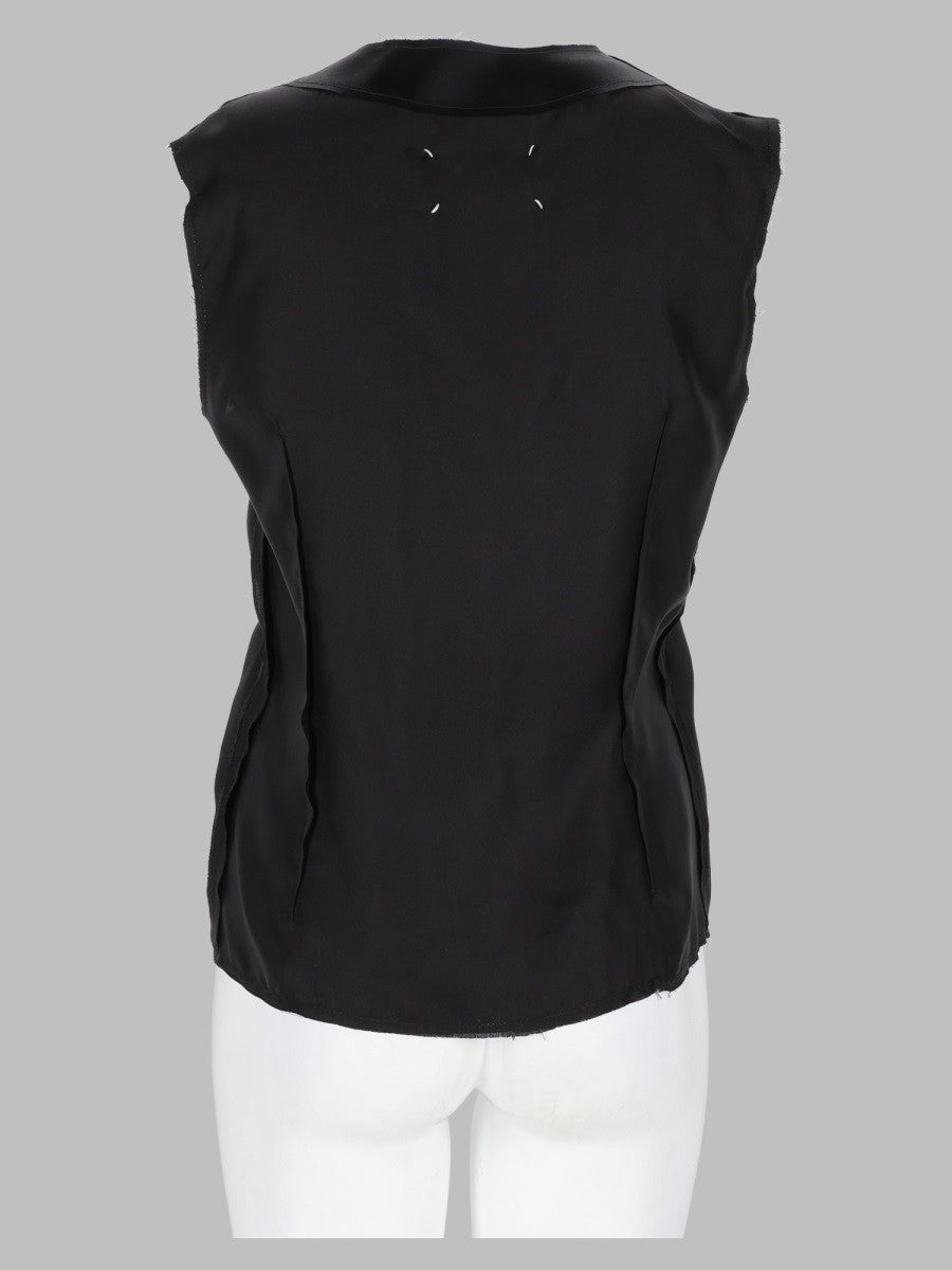 Top In Seta Con Scollo A V