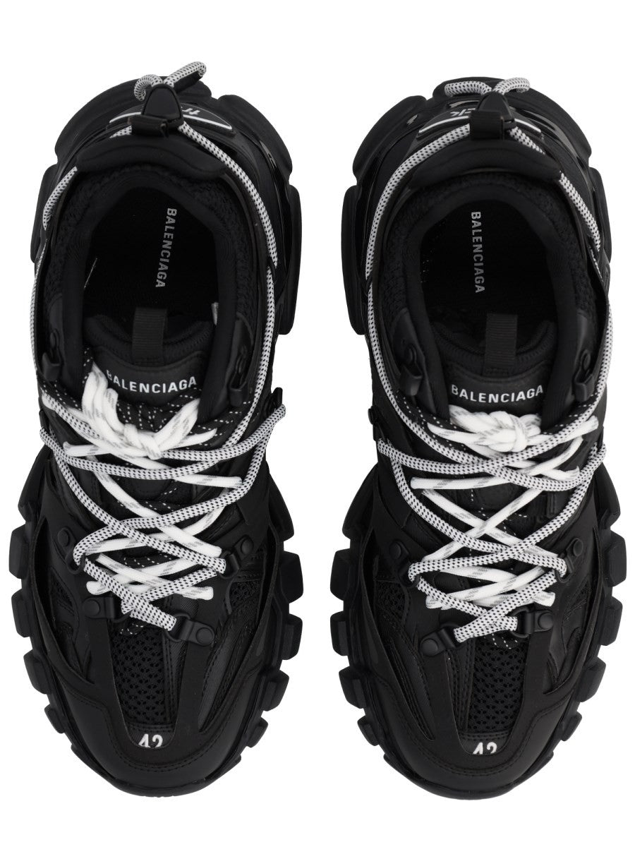 "TRACK TRAIL LACES" SNEAKER