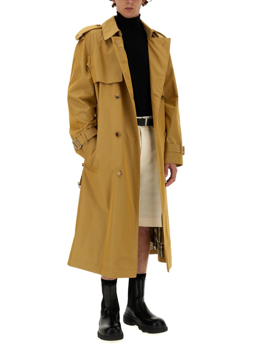 TRENCH COAT WITH CINUTRA