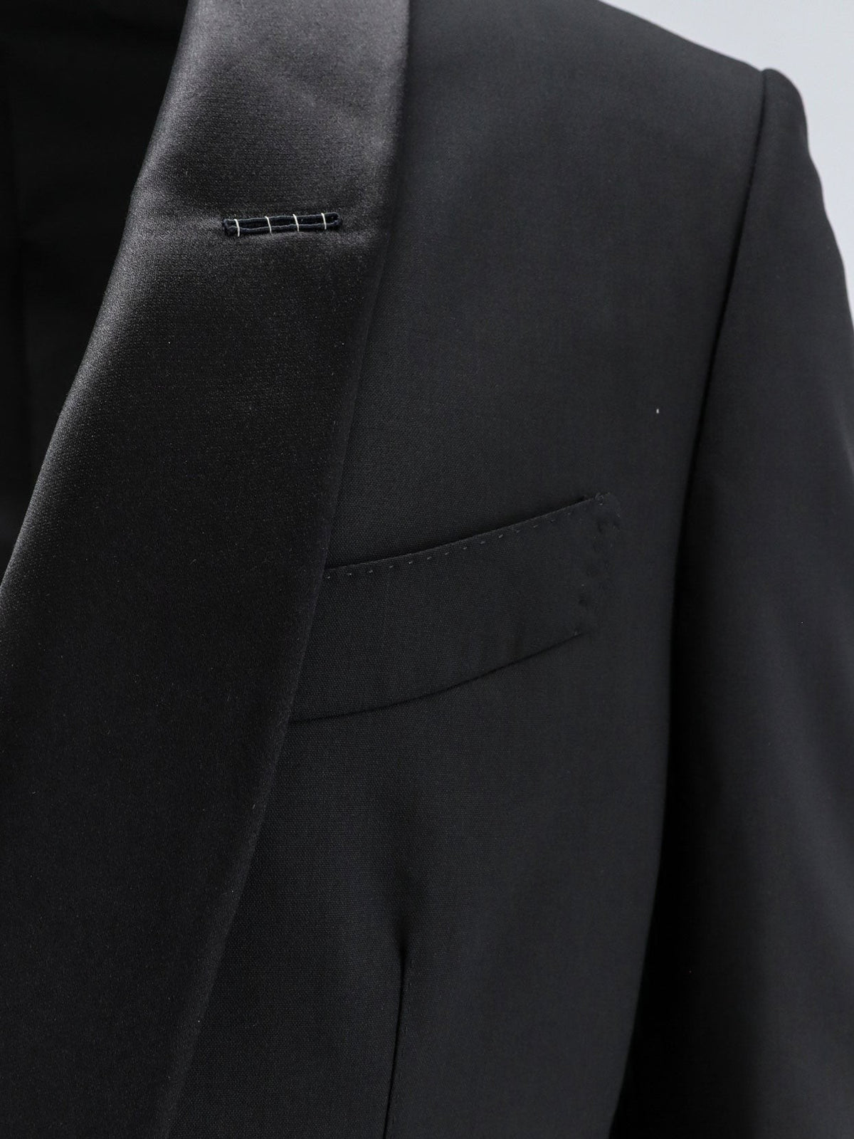 Tuxedo wool blazer