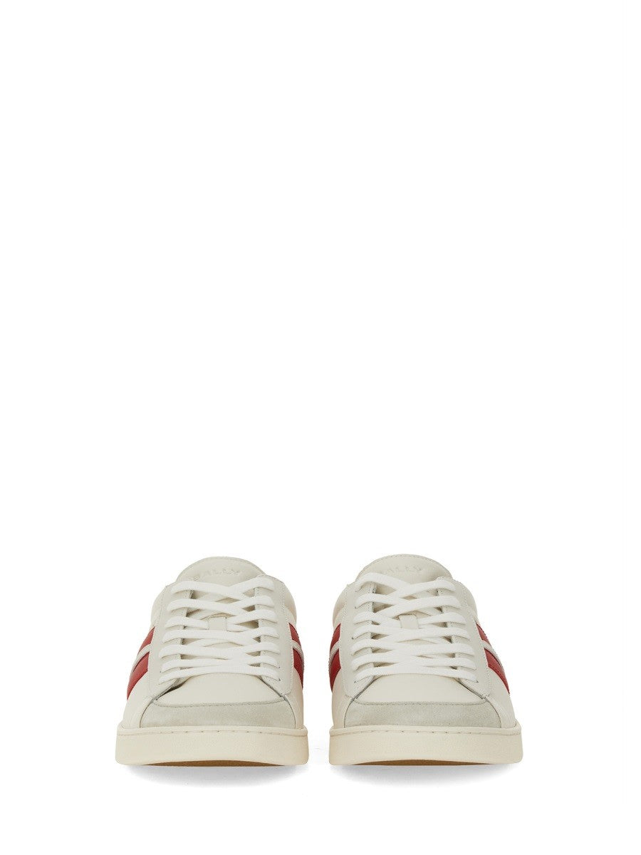 "TYGER" SNEAKER
