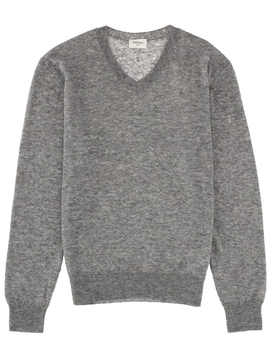 V-NECK SWEATER