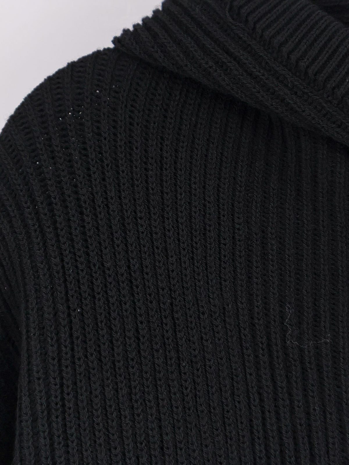 Virgin wool cardigan