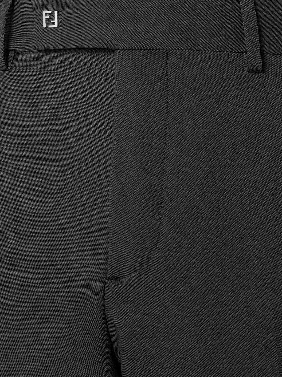 Virgin wool trousers