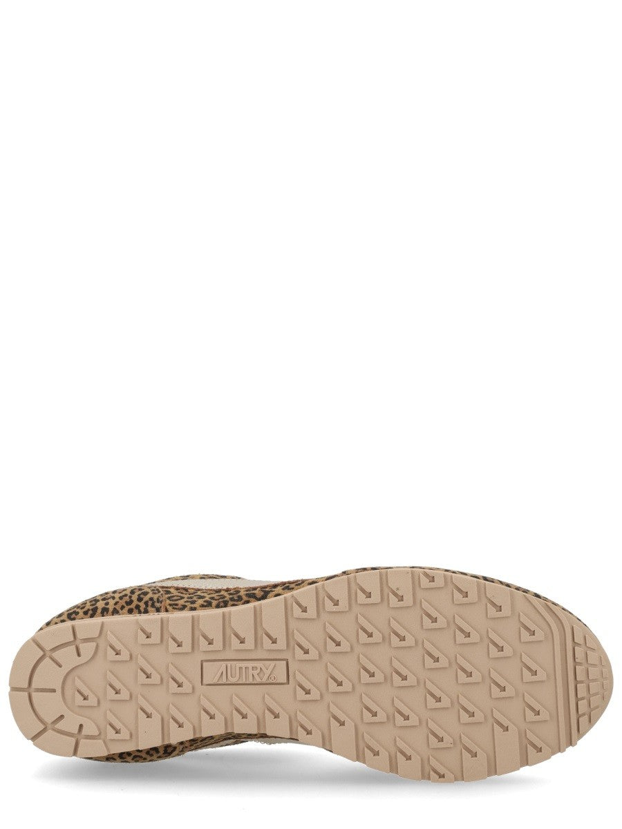 "WINDSPIN" SNEAKER