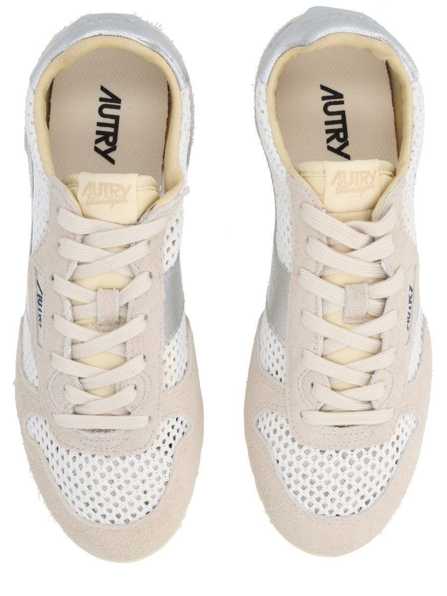 "WINDSPIN" SNEAKER
