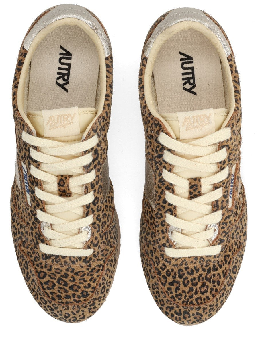 "WINDSPIN" SNEAKER