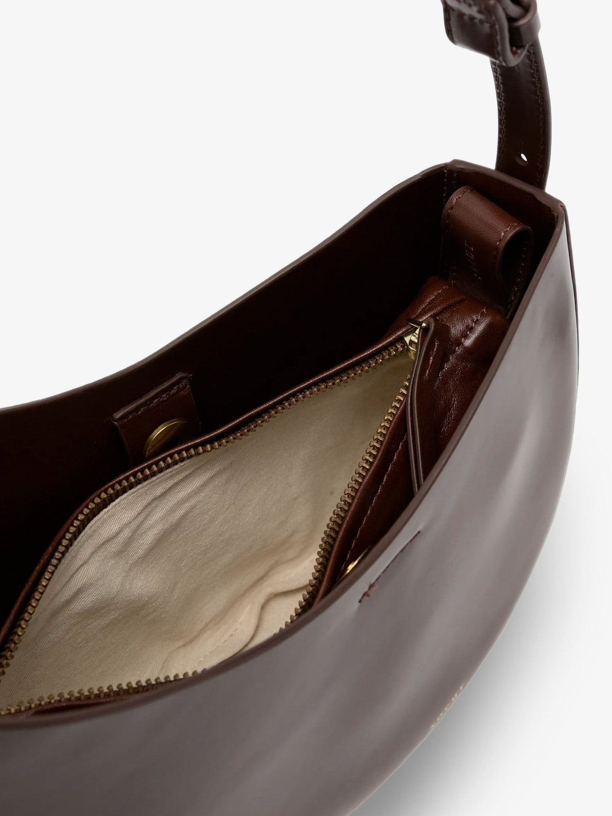 Wino leather shoulder bag