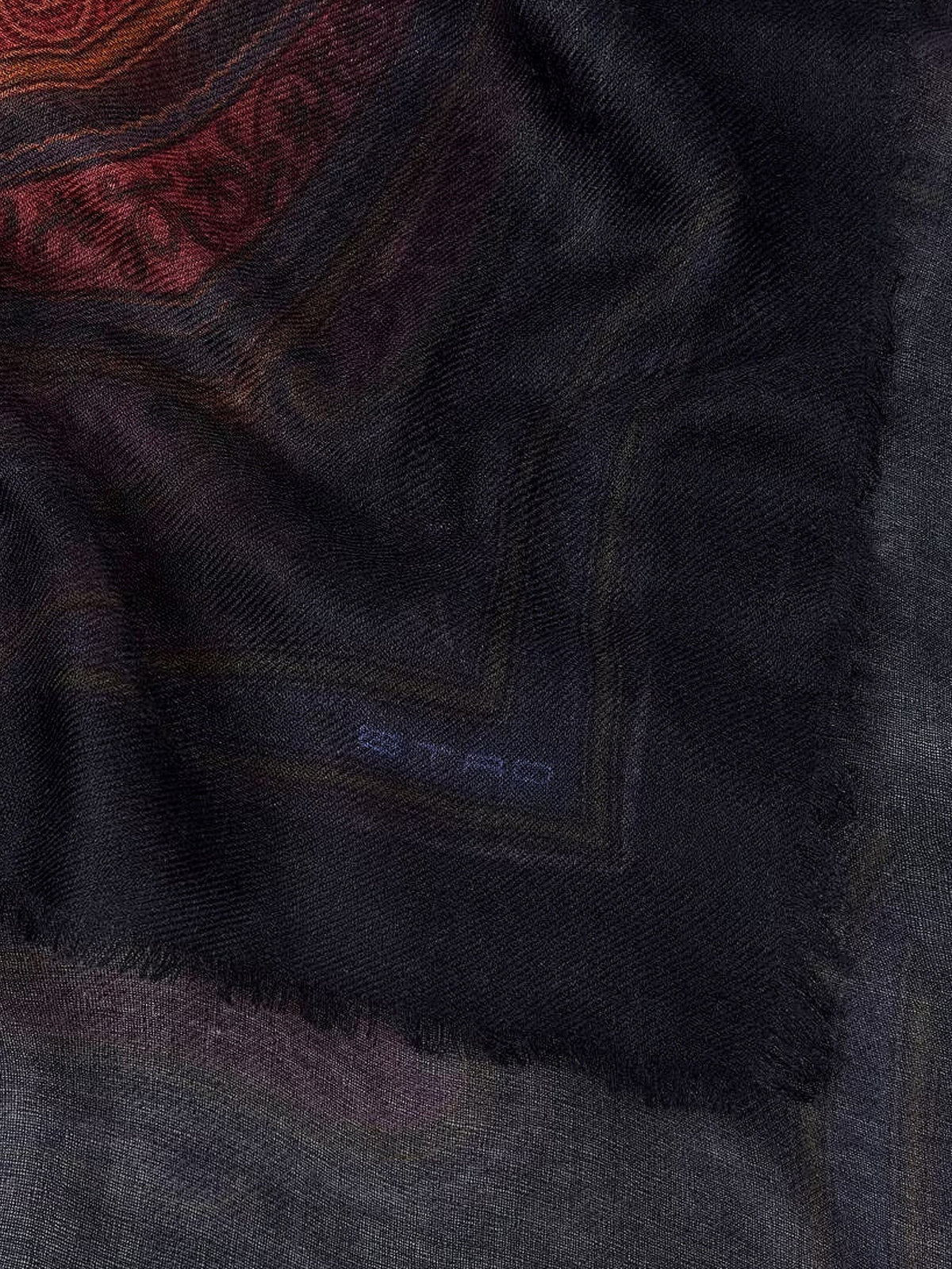 Wool, cashmere and silk with dégradé motif